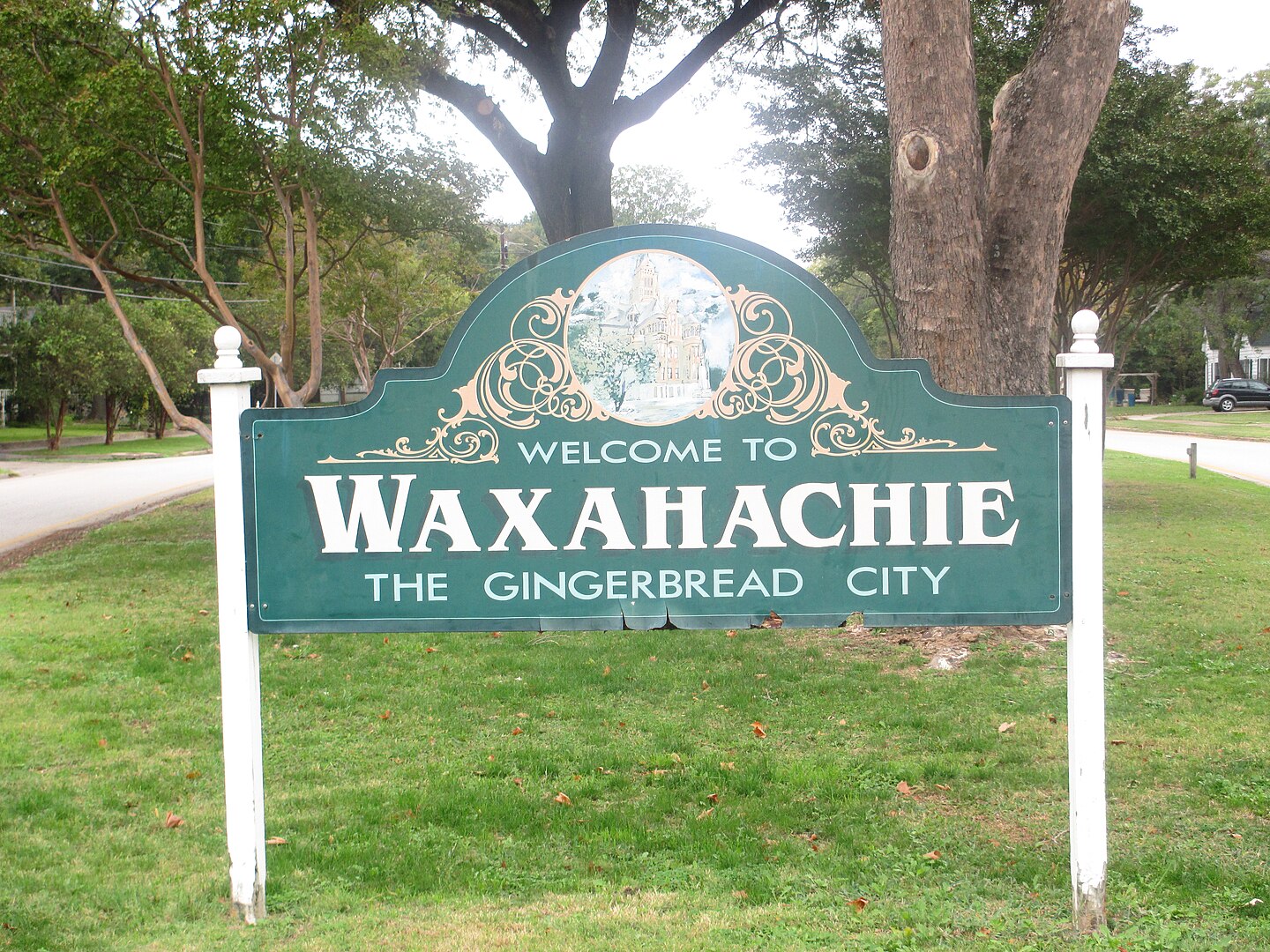 welcome to Waxahachie TX. About this county seat just south of Dallas